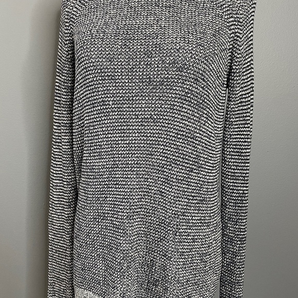 Bass womens 100% cotton crew neck blue/grey sweater size Medium - Picture 2 of 5